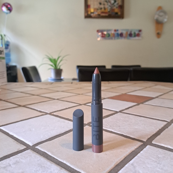 Bite Beauty color Anejo Creamy Matte New - Picture 1 of 2